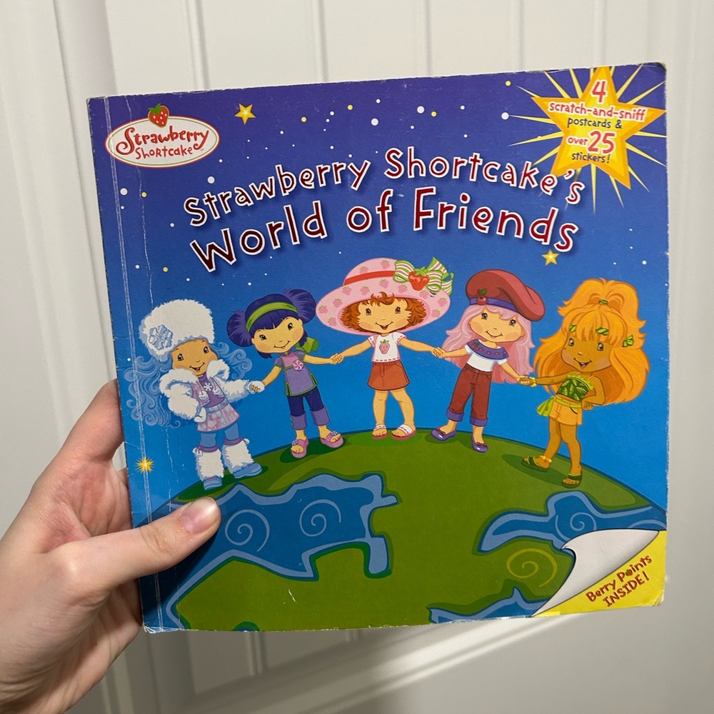 Strawberry Shortcake Book w Stickers and Postcards UNUSED